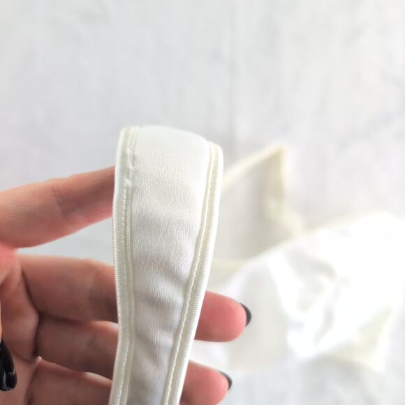 Bali Minimizer Wireless Satin Tracings Soft Cup Comfort Bra Size 38DD 3062 Ivory - Picture 2 of 9